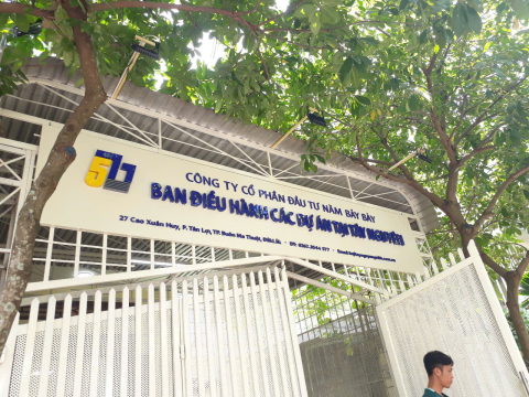 Công ty đầu tư năm bảy bảy