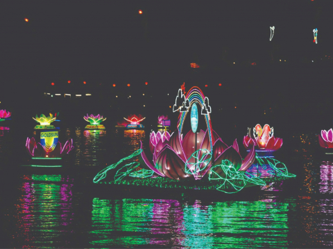 Làm Đường Hoa Tết